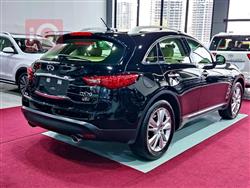 انفنتي QX70